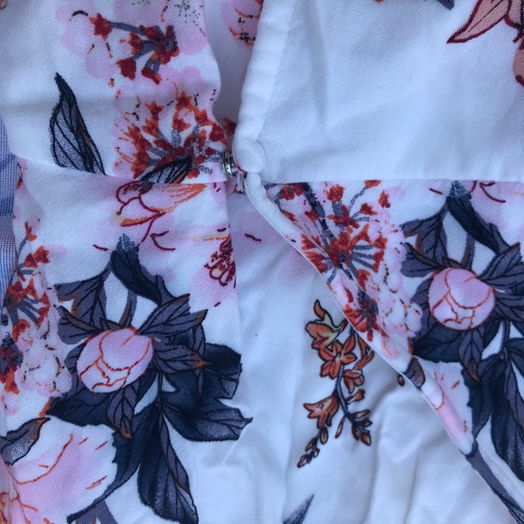 Jodifl White Floral Maxi Wrap Dress - Picture 7 of 16